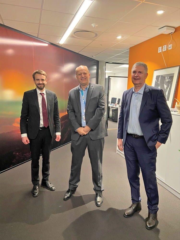 Minister of Trade_CTO and CEO.jpg Minister of Trade, CTO and CEO