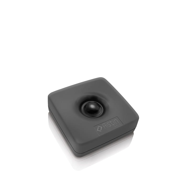 NS_iProtoxi-1_WEB.jpg a close up of electronics