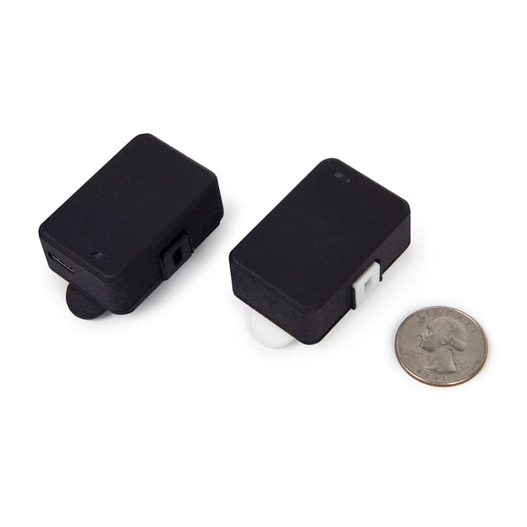 NS_Saluswear-2.jpeg a close up of a device